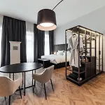 Meta Historic Living 4* בולצאנו