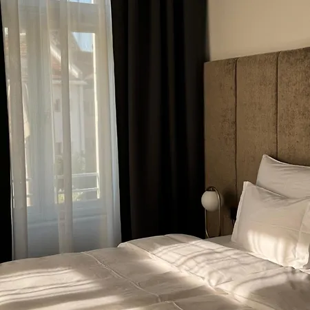 Meta Historic Living Appart hôtel