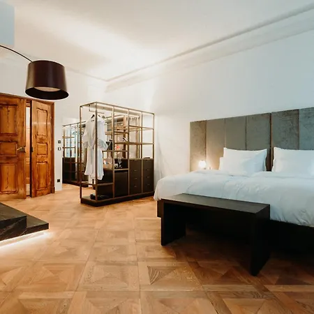 Meta Historic Living Appart hôtel *