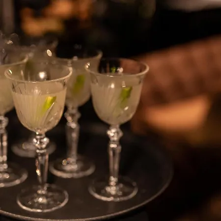 Meta Historic Living Appart hôtel 4*