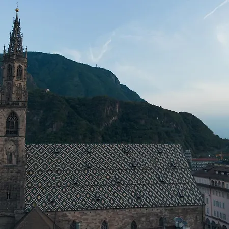 Meta Historic Living 4* Bolzano