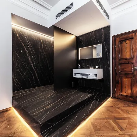 Meta Historic Living Appart hôtel