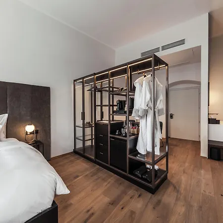 アパートホテル Meta Historic Living ボルツァーノ