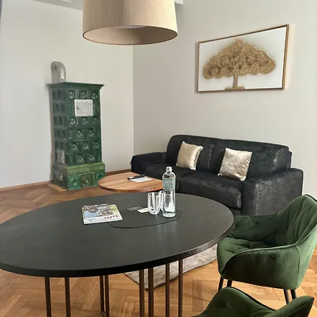 Апарт-готель Meta Historic Living 4*
