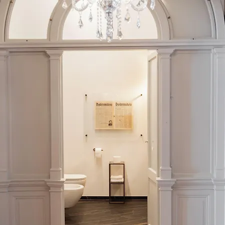 Meta Historic Living 4*