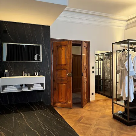 Meta Historic Living Lägenhetshotell 4*
