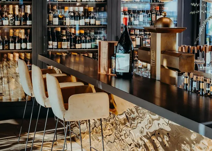 Meta Historic Living Aparthotel 4*