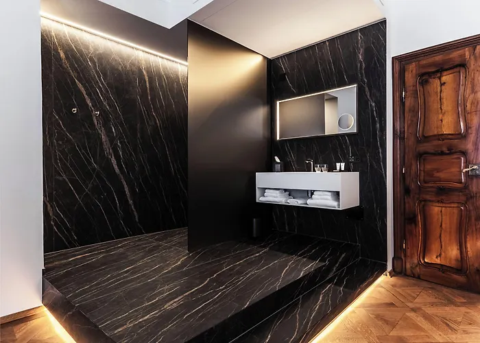 Meta Historic Living Aparthotel